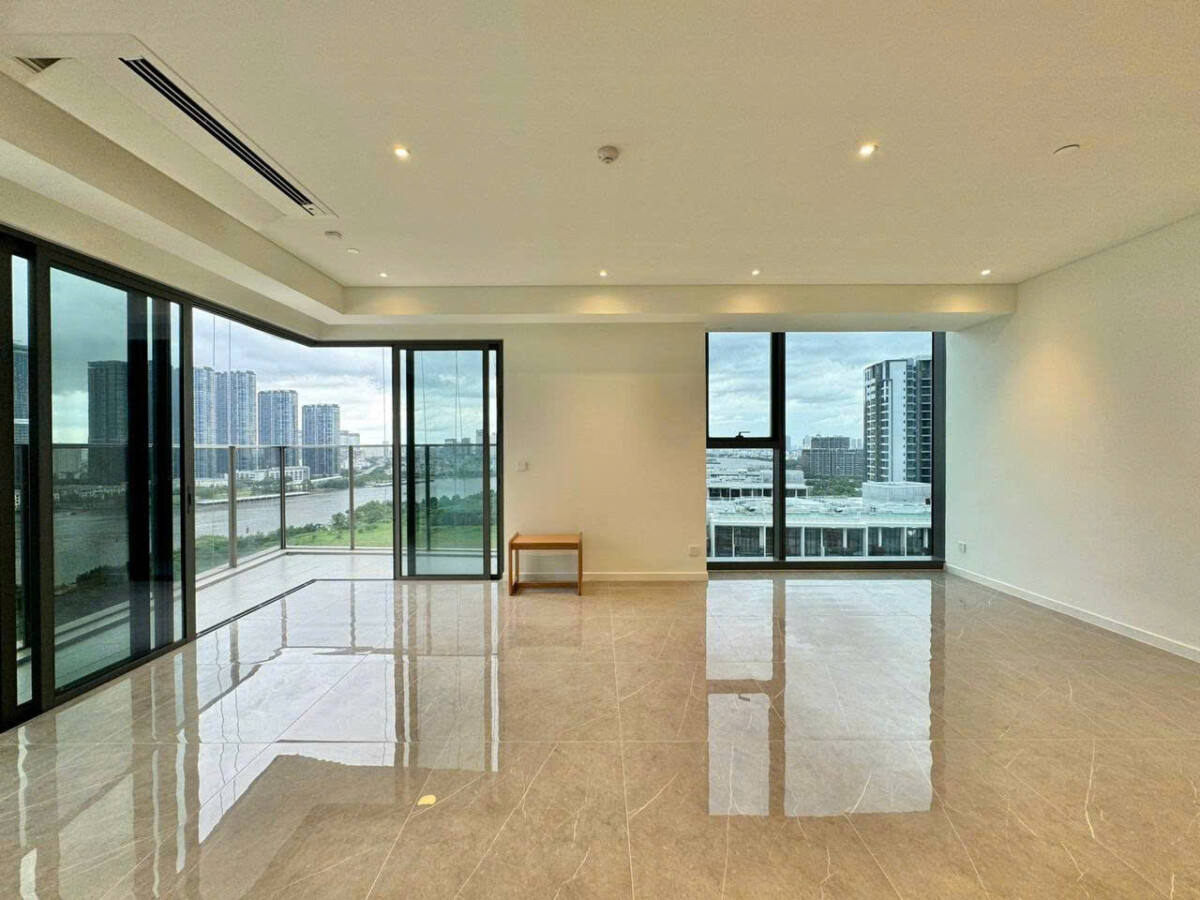 4-BEDROOM APARTMENT FOR SALE AT THE OPERA 180M2 DIRECT VIEW OF DISTRICT 1 RIVER, PRICE 73.5 BILLION VND BY OWNER