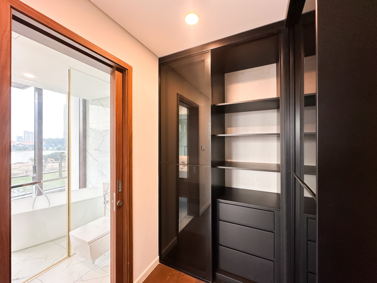 CHO THUÊ CĂN HỘ 4PN THE GALLERIA 170M2 VIEW TRỰC DIỆN SÔNG Q1 GIÁ 5000$ CHÍNH CHỦ